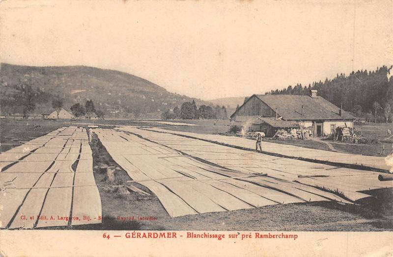 Carte postale ancienne Gerardmer - Blanchissage Sur Pre Ramberchamp à Gérardmer