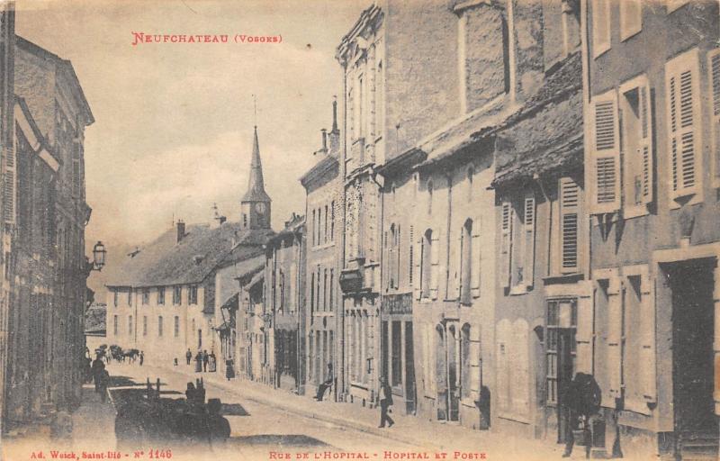Carte postale ancienne Neufchateau - Rue De L'Hopital à Neufchâteau