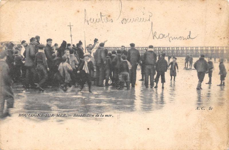 Carte postale ancienne Boulogne Sur Mer - Benediction De La Mer à Boulogne-sur-Mer