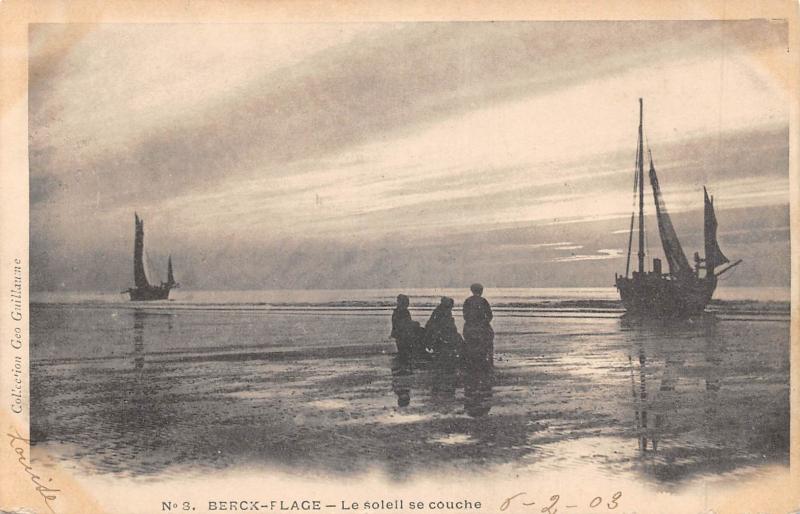 Carte postale ancienne Berck Plage - Le Soleil Se Couche à Berck