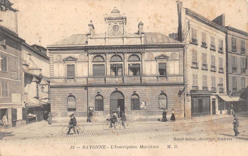 Carte postale ancienne Bayonne - L'Inspection Maritime à Bayonne