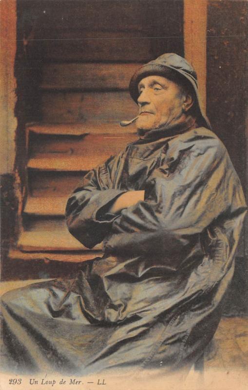Carte postale ancienne Un Loup De Mer