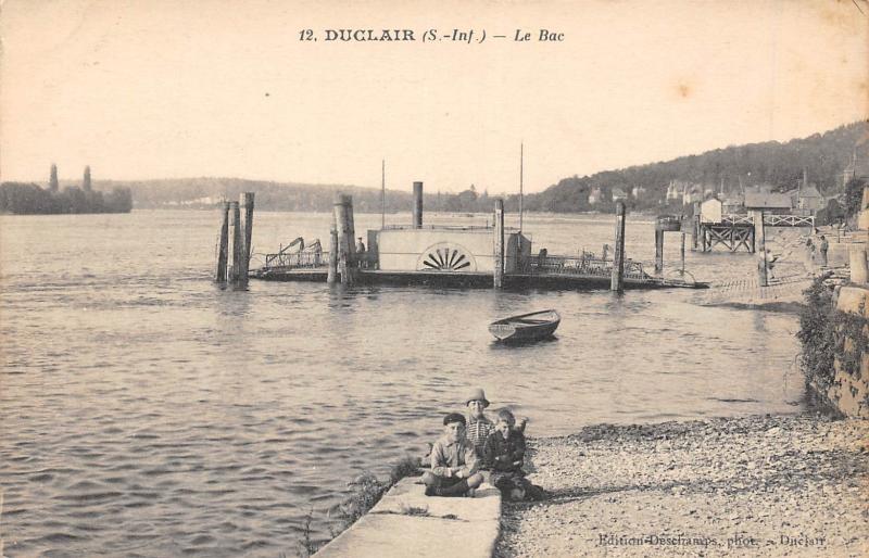 Carte postale ancienne Duclair - Le Bac à Duclair