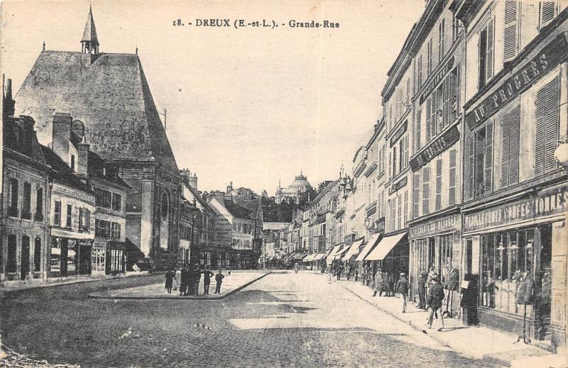 Carte postale ancienne Dreux - Grande Rue à Dreux