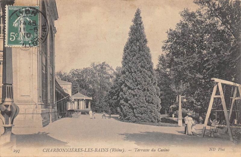 Carte postale ancienne Charbonnieres Les Bains - Terrasse Du Casino à Charbonnières-les-Bains
