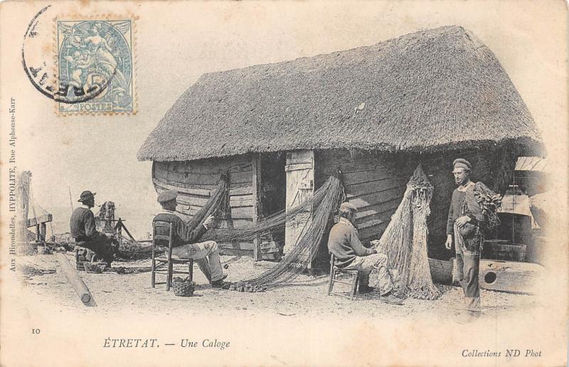 Carte postale ancienne Etretat - Une Caloge à Étretat