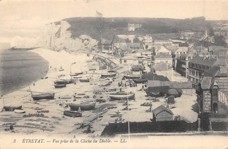 Carte postale ancienne Etretat - Vue Prise De La Cloche Du Diable à Étretat