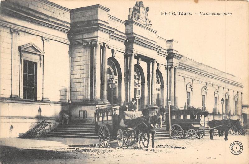 Carte postale ancienne Tours - L'Ancienne Gare à Tours