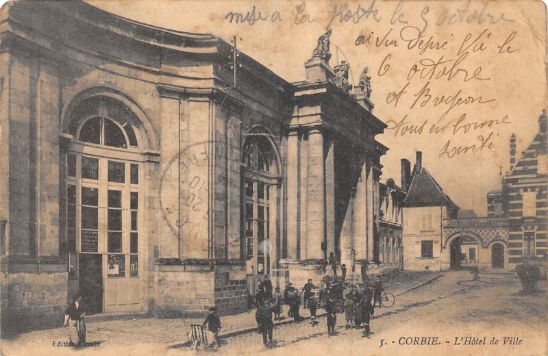 Carte postale ancienne Corbie - Hotel De Ville à Corbie