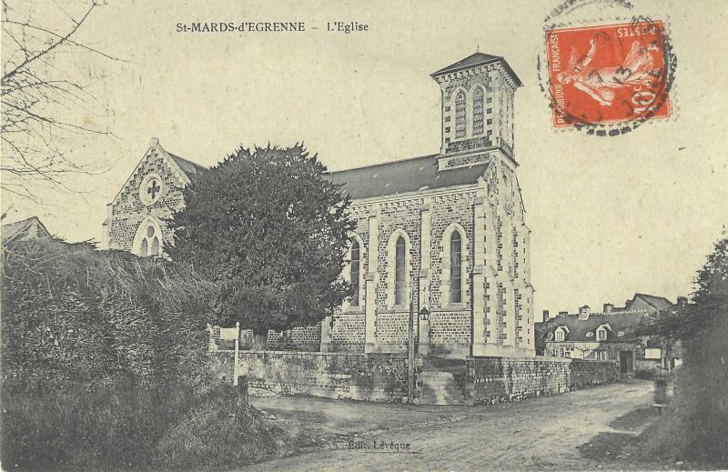 Carte postale ancienne L'église à Saint-Mars-d'Égrenne
