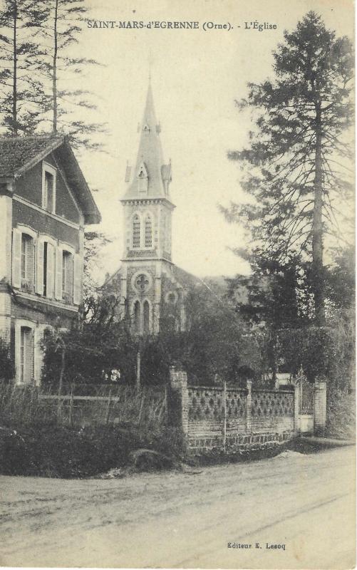 Carte postale ancienne L'église à Saint-Mars-d'Égrenne