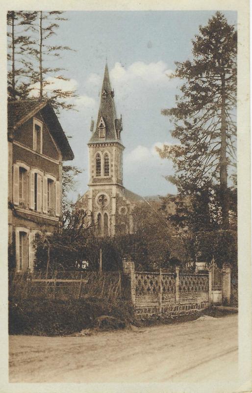 Carte postale ancienne L'église à Saint-Mars-d'Égrenne
