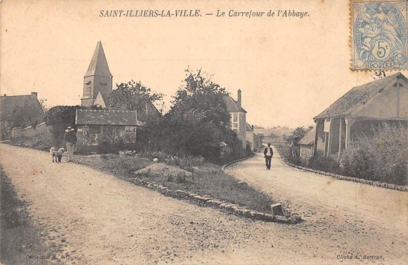 Carte postale ancienne Saint Illiers La Ville - Le Carrefour De L'Abbaye à Saint-Illiers-la-Ville