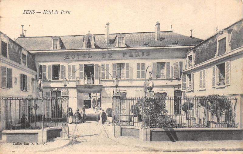 Carte postale ancienne Sens - Hotel De Paris à Sens