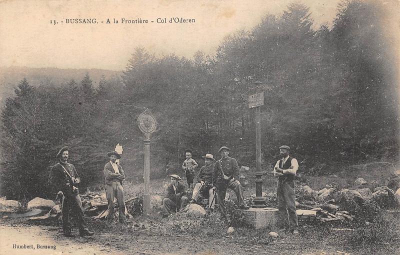Carte postale ancienne Bussang - A La Frontiere - Col D'Oderen à Bussang
