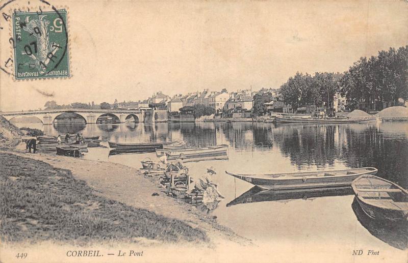 Carte postale ancienne Corbeil - Le Pont
