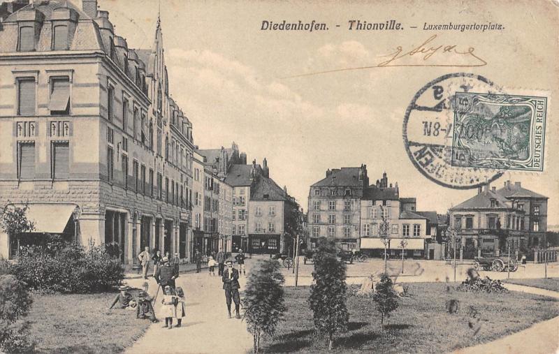 Carte postale ancienne Thionville - Diedenhofen - Luxemburgertorplatz à Thionville