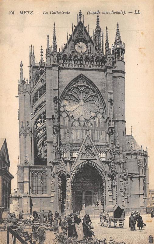 Carte postale ancienne Metz - La Cathedrale à Metz