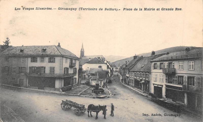 Carte postale ancienne Giromagny - Place De La Mairie Et Grande Rue à Giromagny