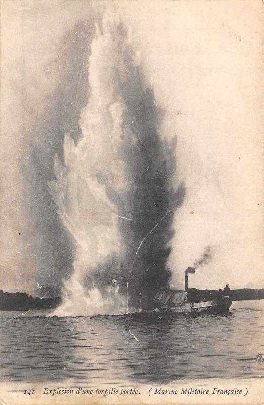 Carte postale ancienne Marine Militaire Francaise - Explosion D'Une Torpille Portee