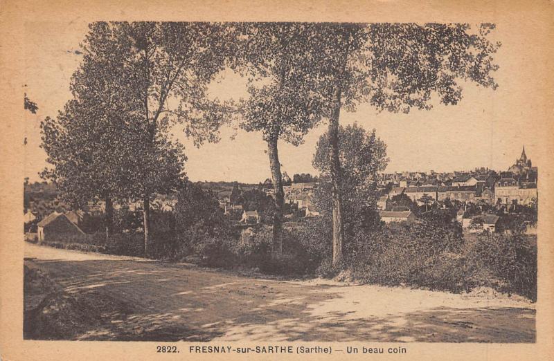 Carte postale ancienne Fresnay Sur Sarthe - Un Beau Coin à Fresnay-sur-Sarthe
