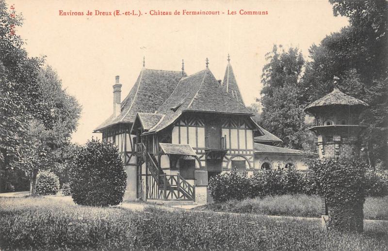 Carte postale ancienne Env.de Dreux - Chateau De Fermaincourt - Les Communs à Dreux