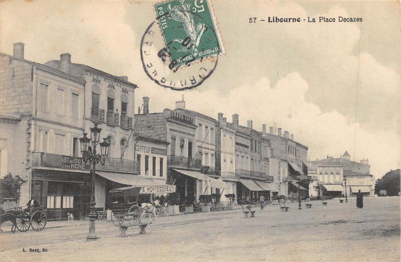 Carte postale ancienne Libourne - La Place Descazes à Libourne